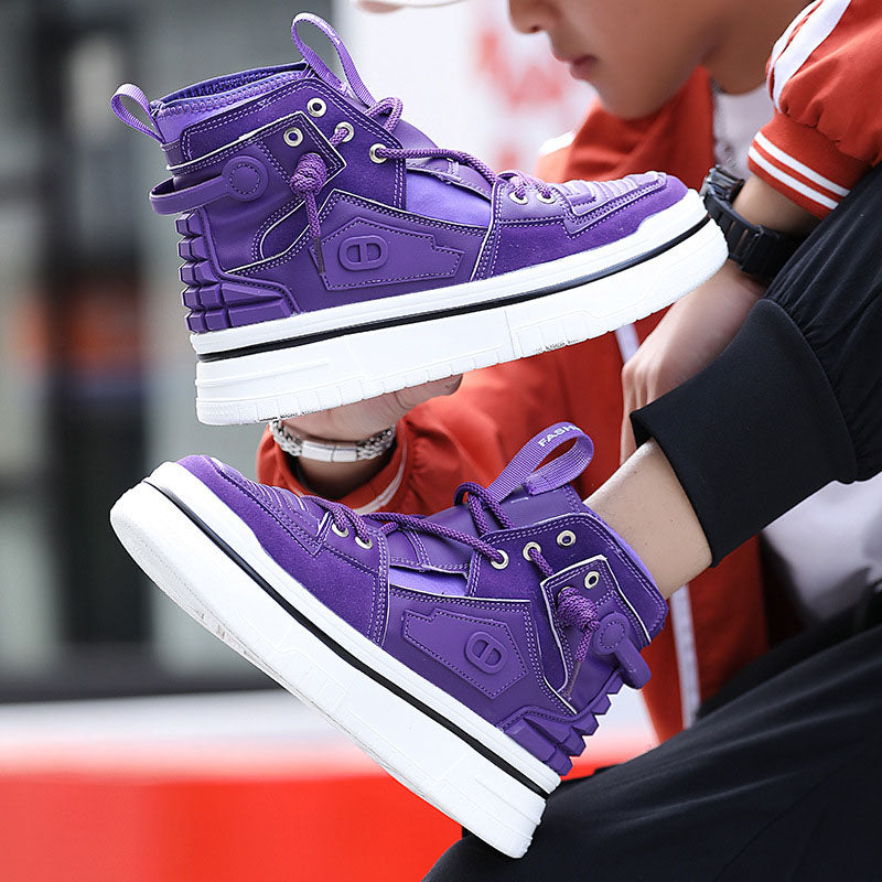 Quasar 8 Sneakers