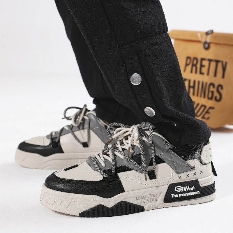 Double Laces CO2 Sneakers