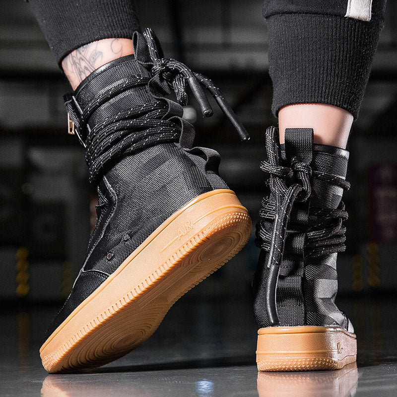 Snake AE1 Sneakers