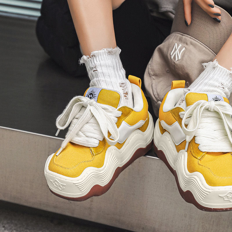 Wave Bread Sneakers