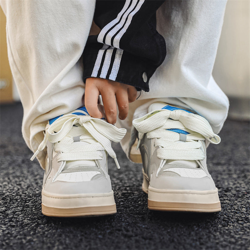 Orbital Kicks Sneakers