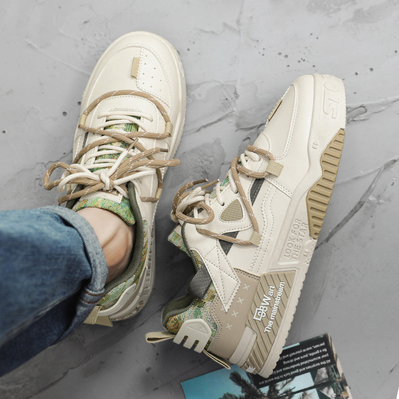 Double Laces CO2 Sneakers
