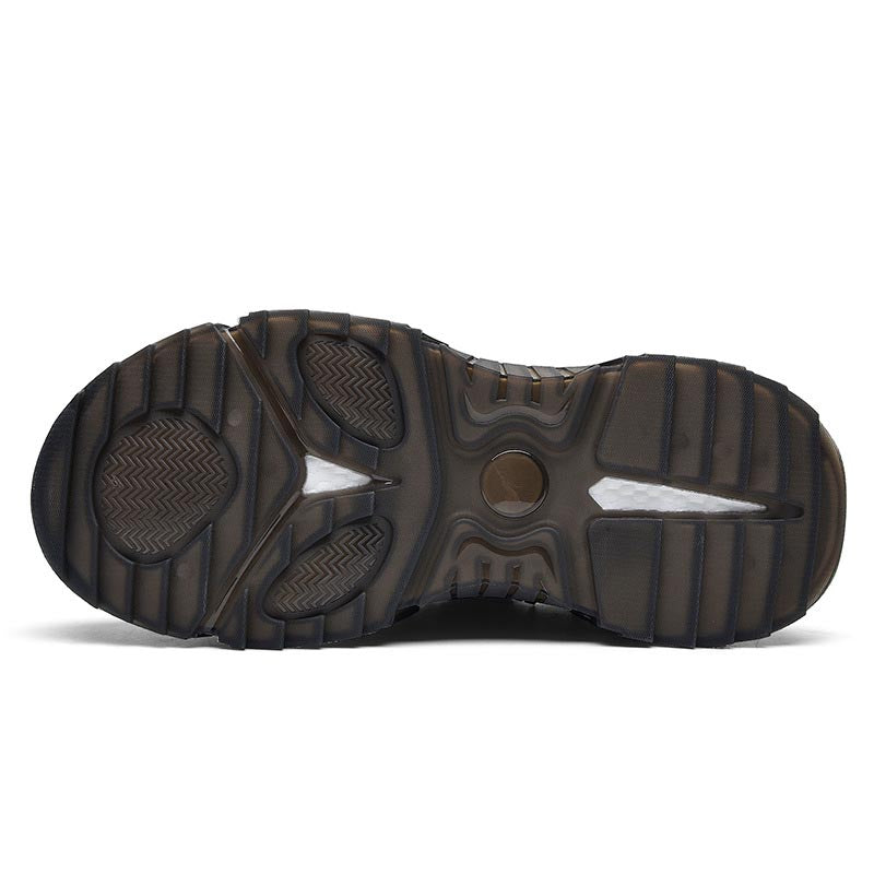 M Wings Sneakers