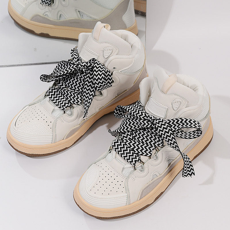 Youth Color Y18 Sneakers
