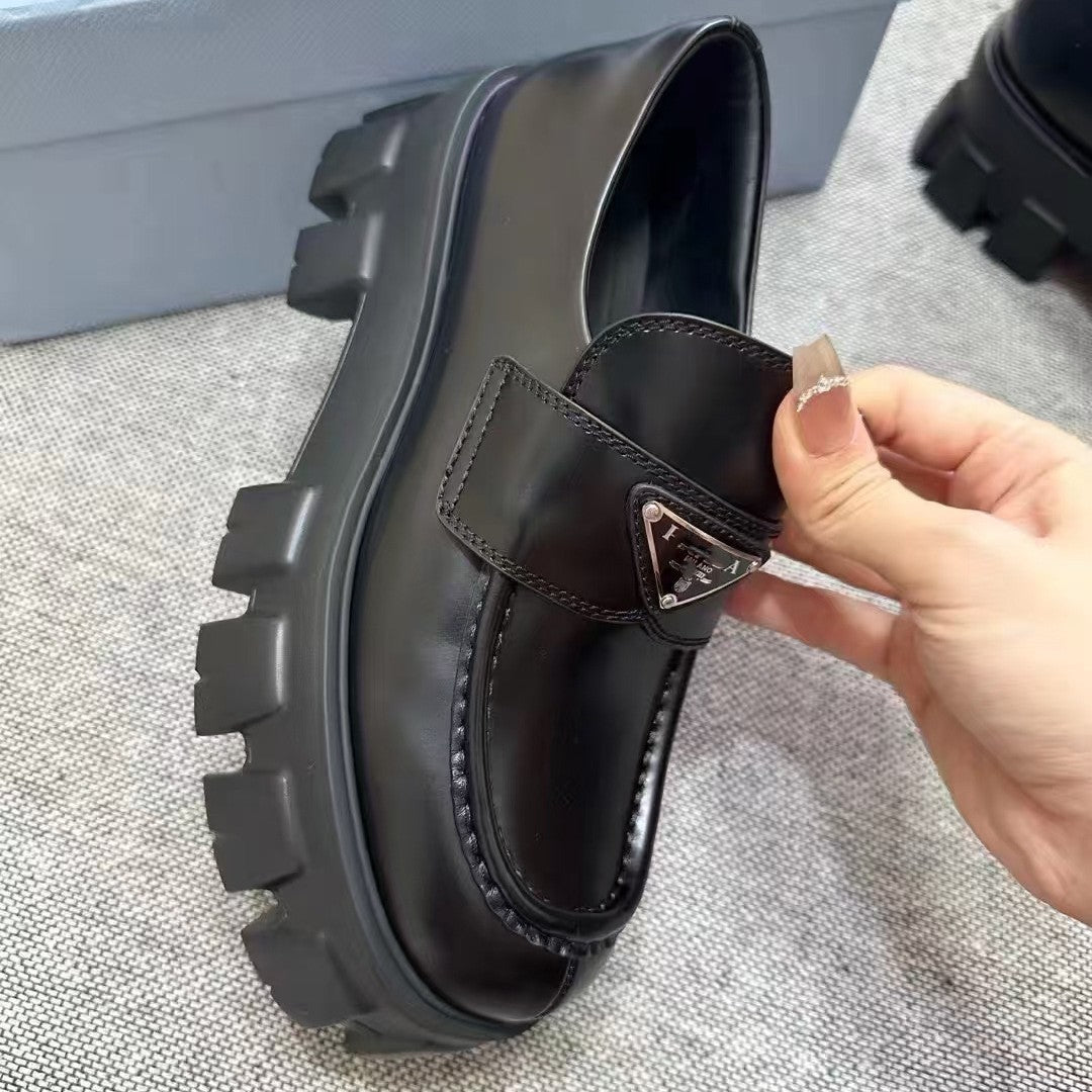 Moon 2 Platform Loafer