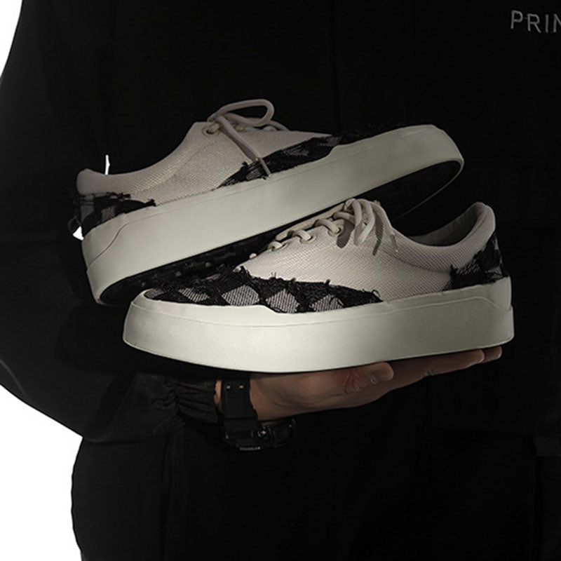 Check CC1 Sneakers