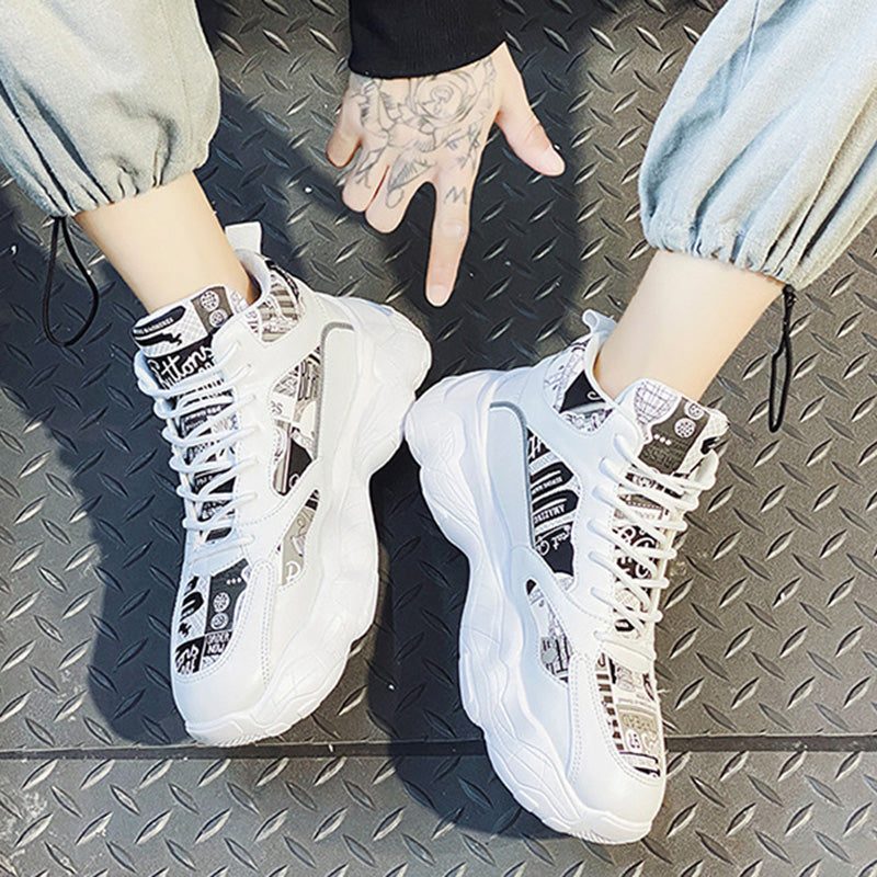 Illustration II2 Sneakers