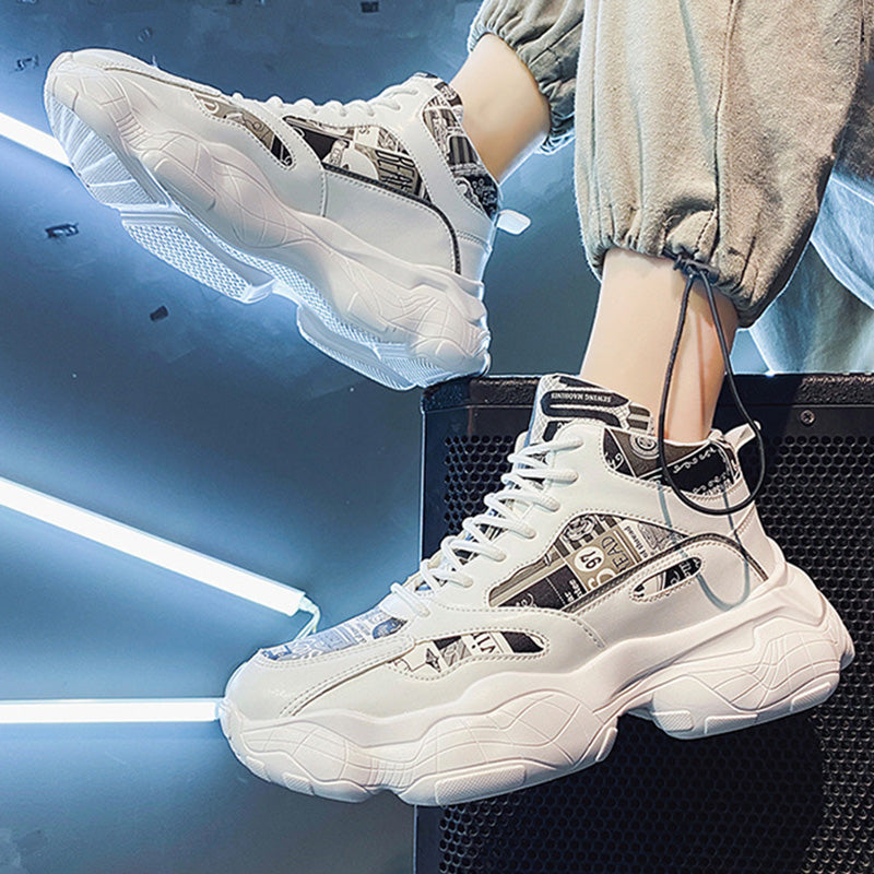 Illustration II2 Sneakers