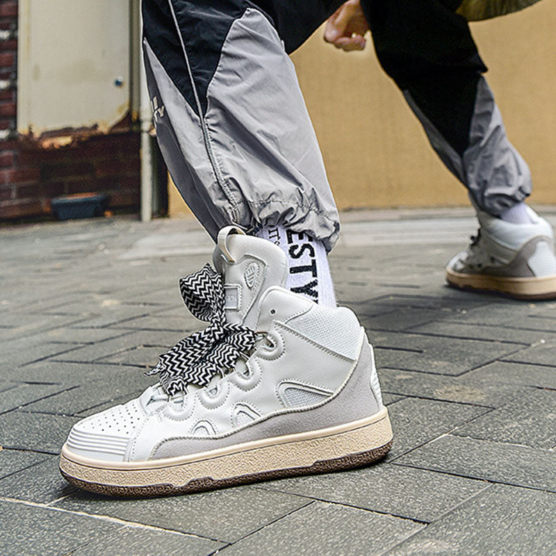 Youth Color Y18 Sneakers