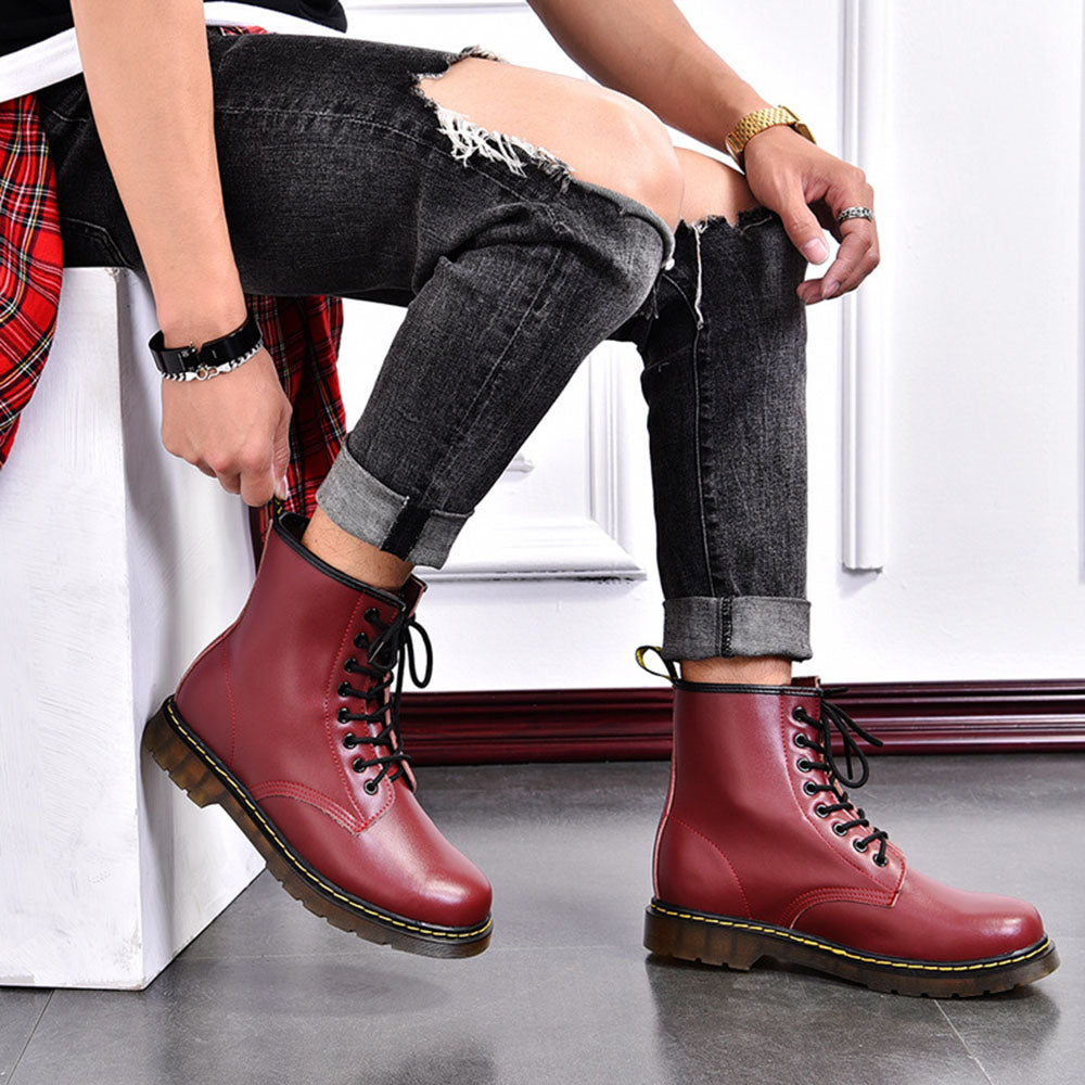 Classic Marke Boots