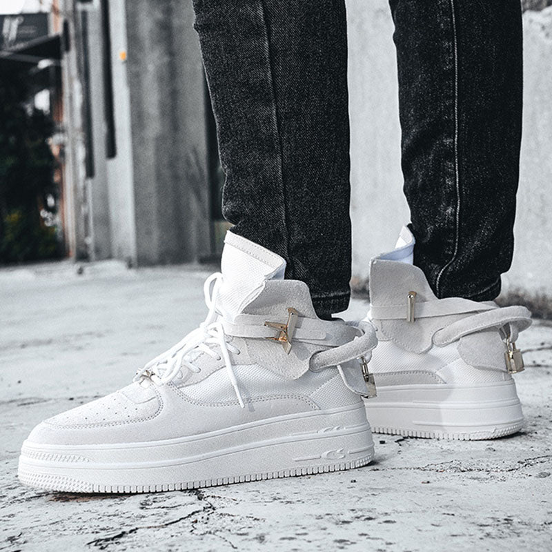 MA Lock Sneakers