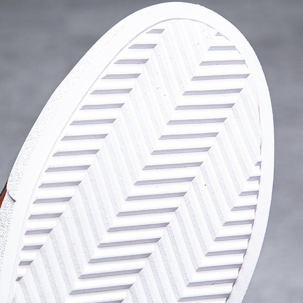 Cognac Classic CC2 Sneakers