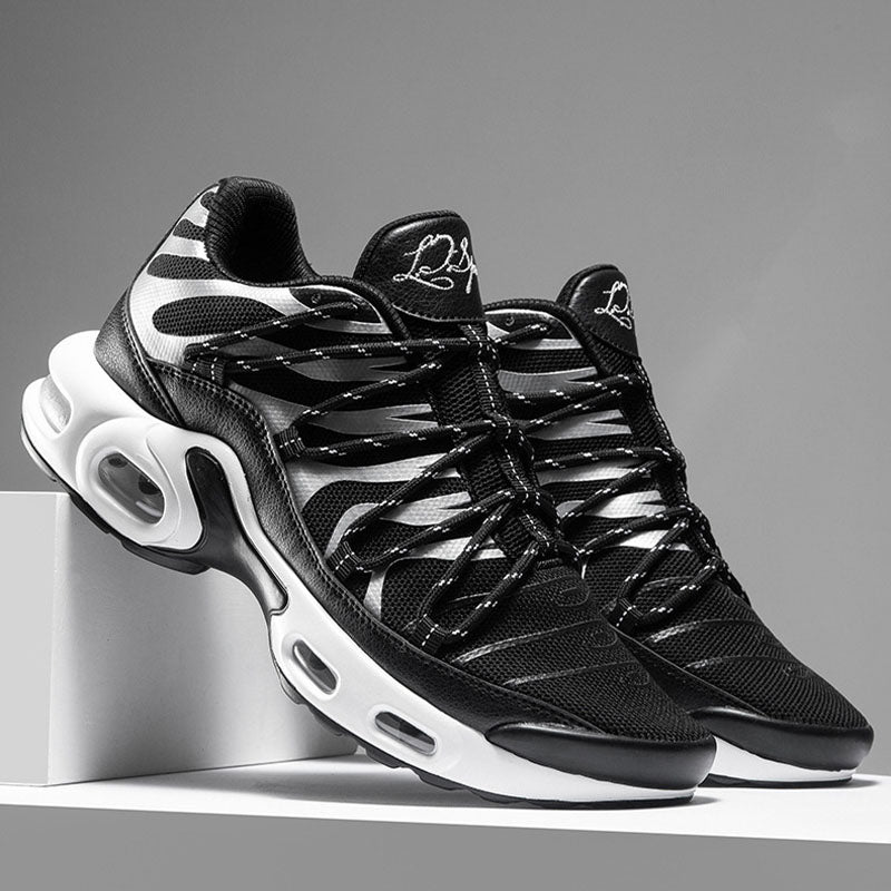Swift Wind R3 Sneakers
