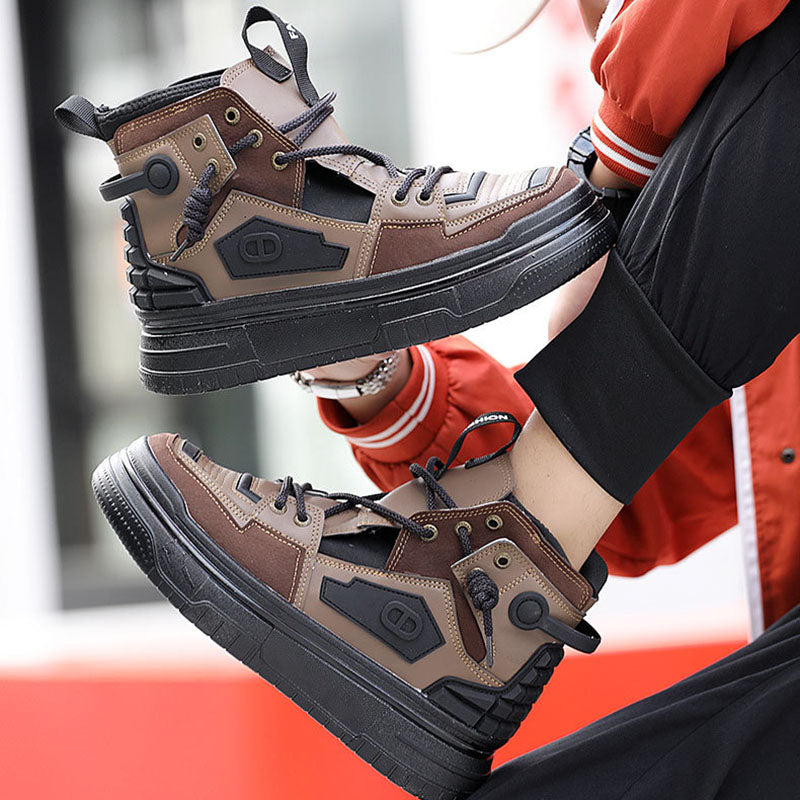 Quasar 8 Sneakers