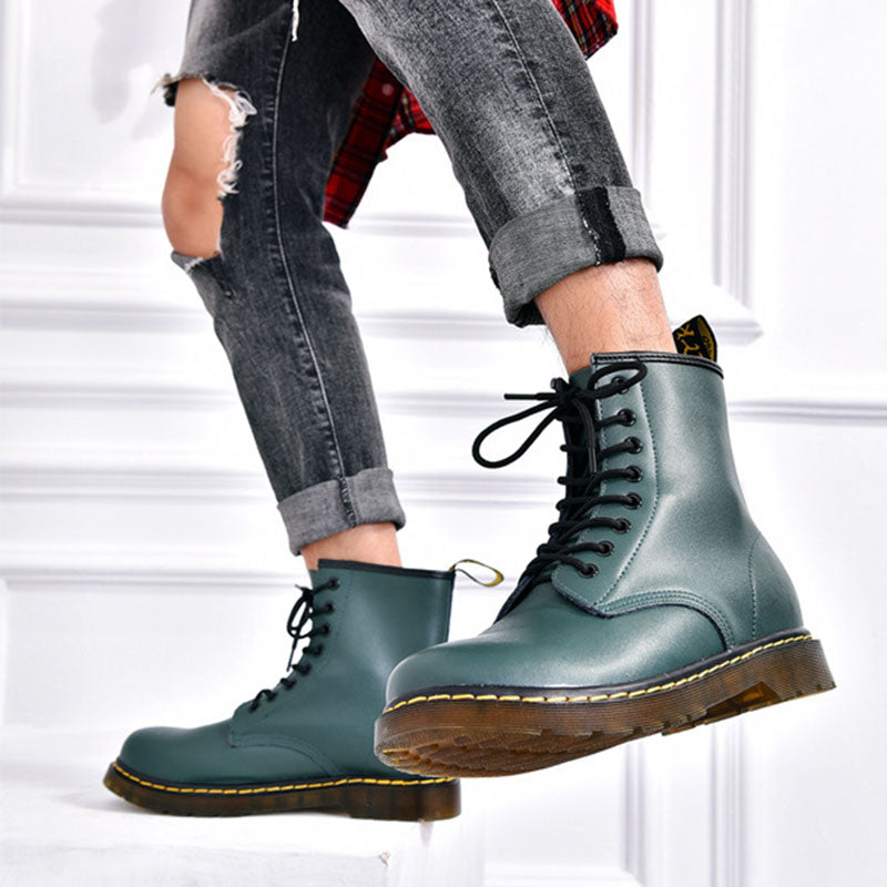 Classic Marke Boots