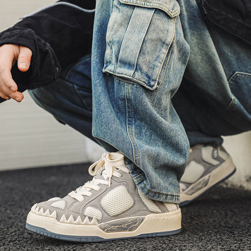 Dinosaur DIN Sneakers