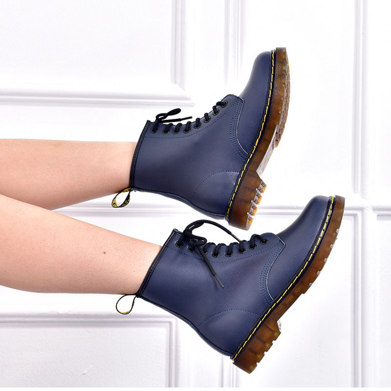 Classic Marke Boots