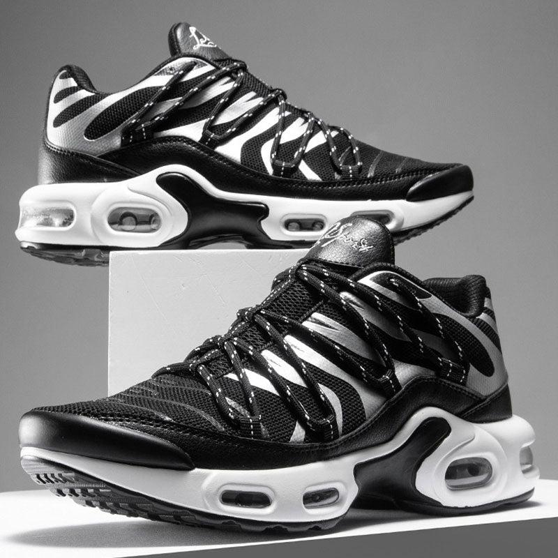 Swift Wind R3 Sneakers