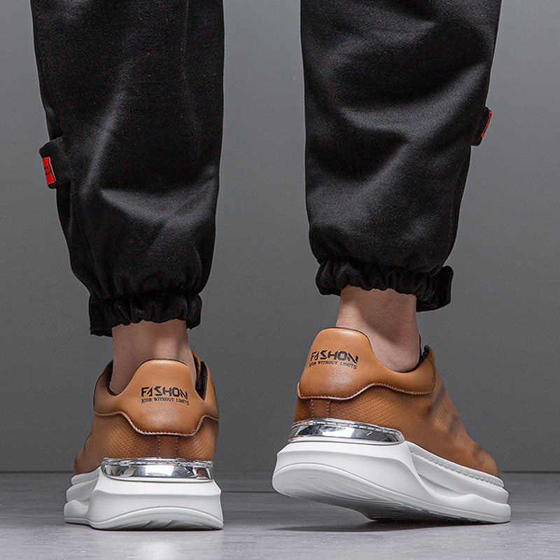 Classy M Sneakers