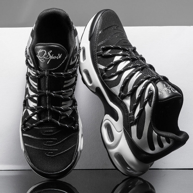 Swift Wind R3 Sneakers