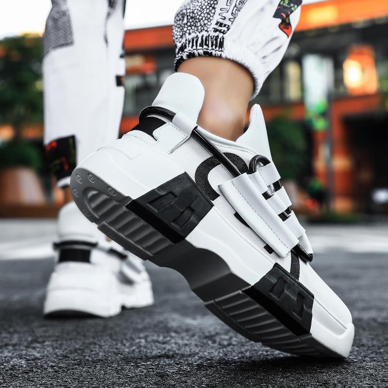 Impulse D11 Sneakers