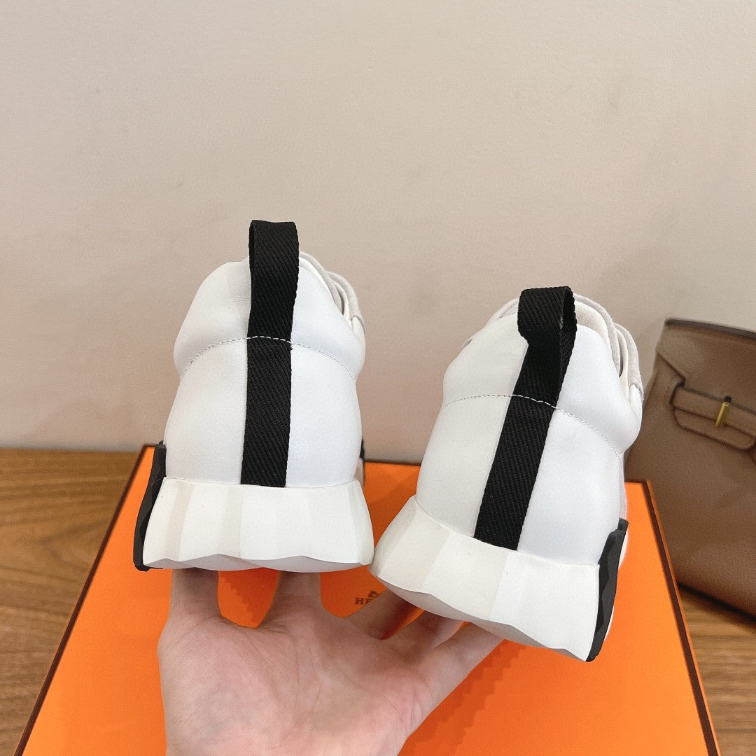 Revelation H1 Sneakers