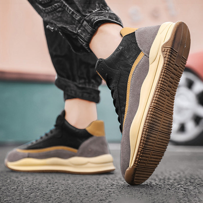 Cloud-Soli Sneakers