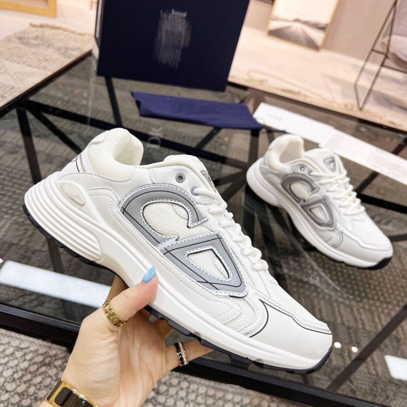 Cheer NA Sneakers