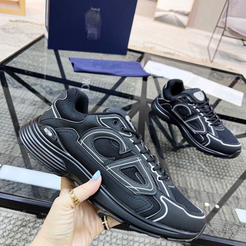 Cheer NA Sneakers