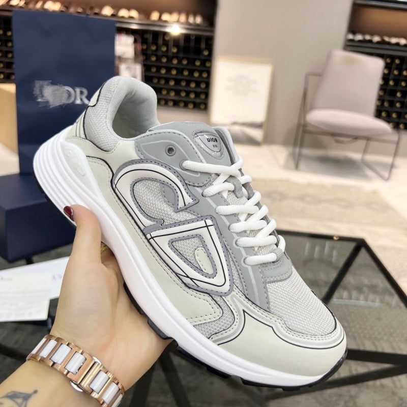 Cheer NA Sneakers