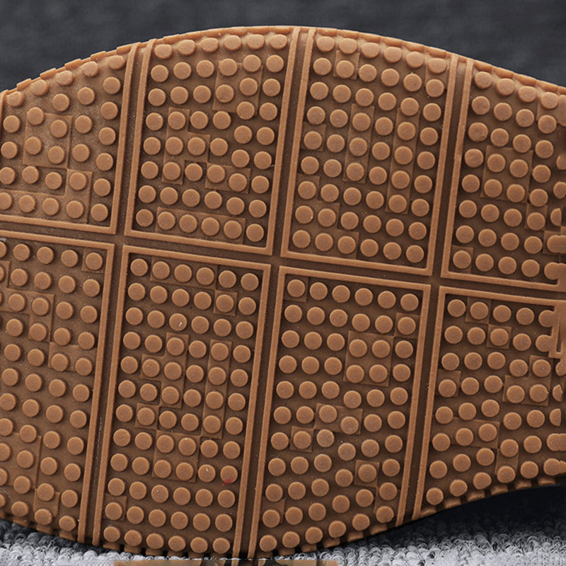 Cloud-Soli Sneakers