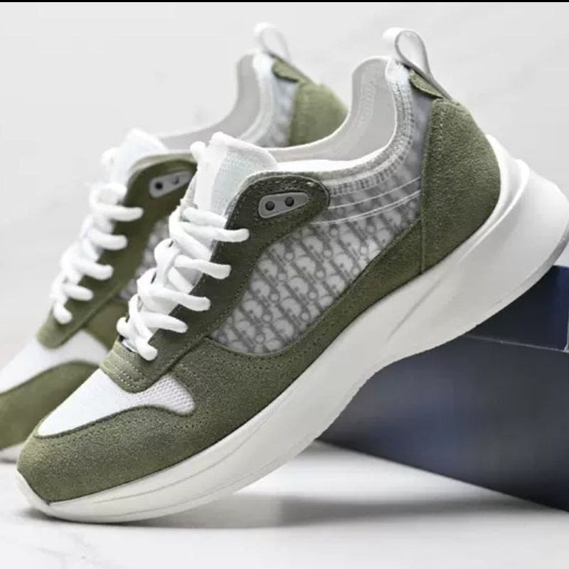 Delicate D2 Sneakers