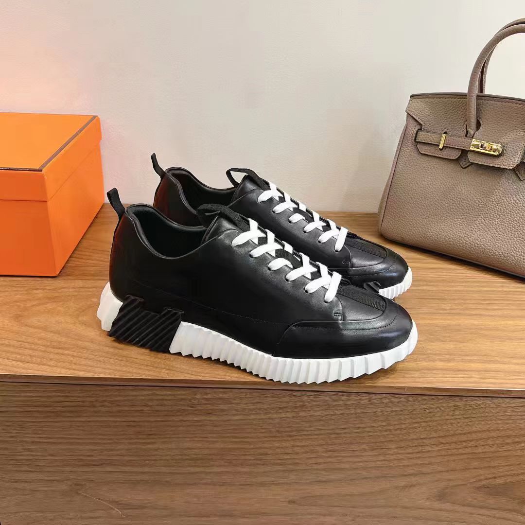 Revelation H1 Sneakers
