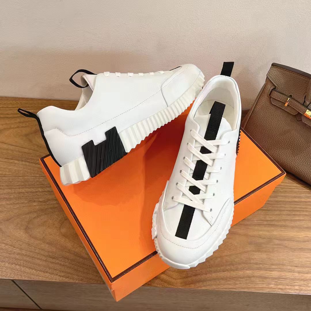 Revelation H2 Sneakers